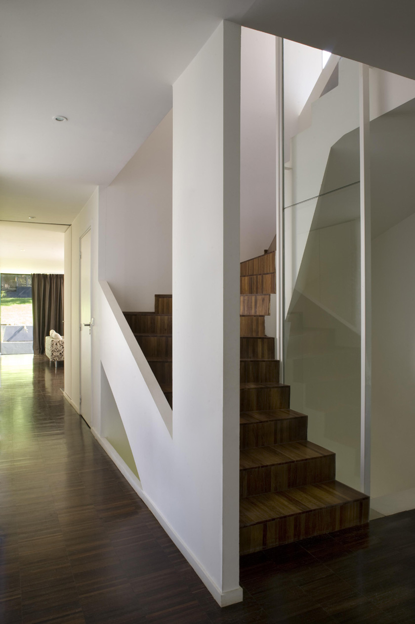 Maison R - Colboc Franzen & associés - Escalier intérieur